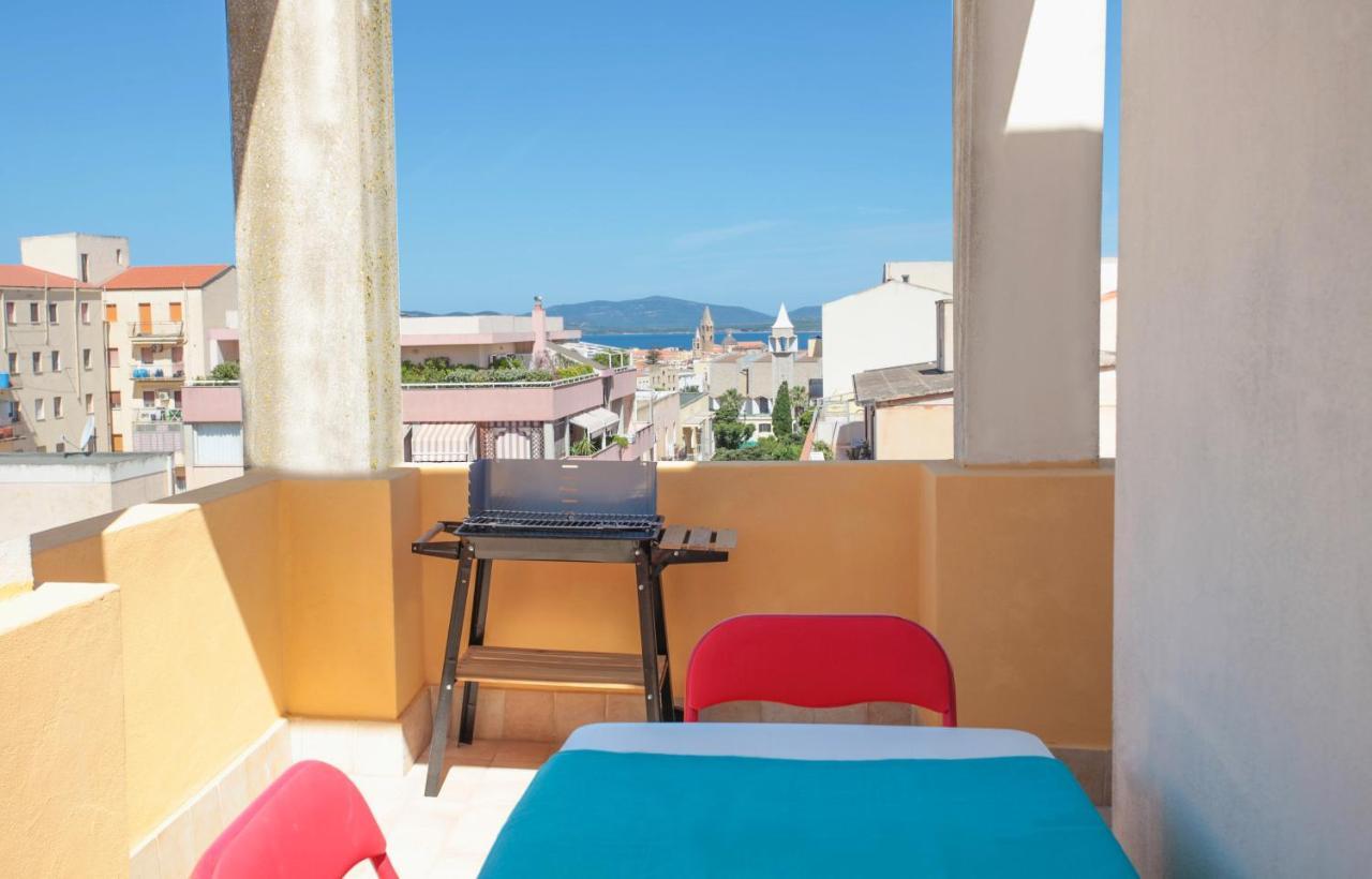 Attico Alice Apartment Alghero Bagian luar foto